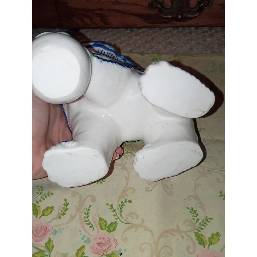Chinoiserie Blue and White Porcelain Foo Dog